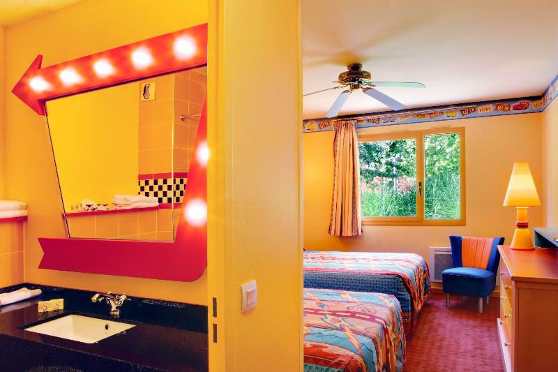Disney Hotel Santa Fe Coupvray Esterno foto